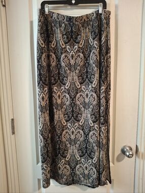 Gilli Sz XL Black and Cream Paisley Maxi Skirt